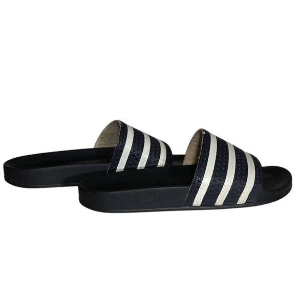 𝅺Adidas Navy Blue Three Stripe Slides Size 9 - Picture 2 of 8